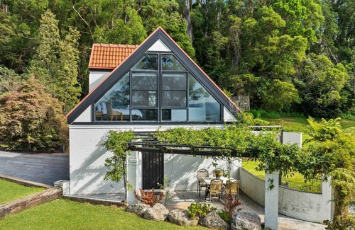 Beaumont House | Valley View Studio, Kangaroo Valley