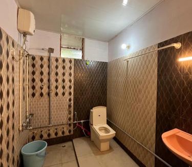 Valparai House | Valloorans home stay