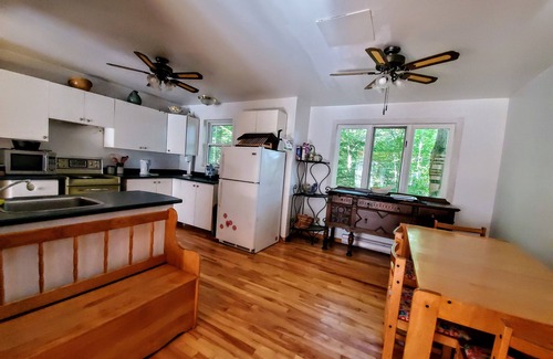 Val-des-Monts Cottage | Vals Des Monts Chalet - Lac Marbre