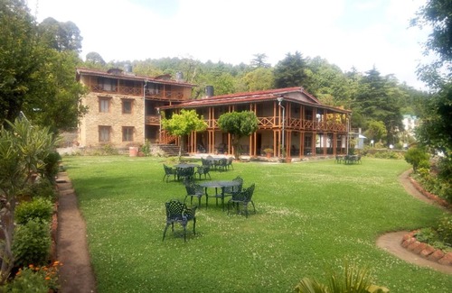 Kausani Cabin | Vamoose Eco Lodge Chevron