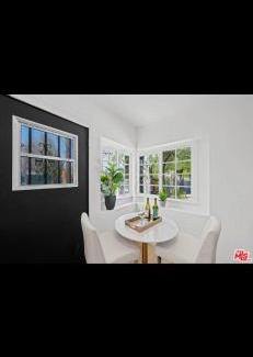 Lake Balboa House | Van Nuys Charming Home!