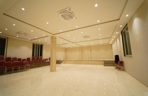 Raichur Hotel | Vanathara INN