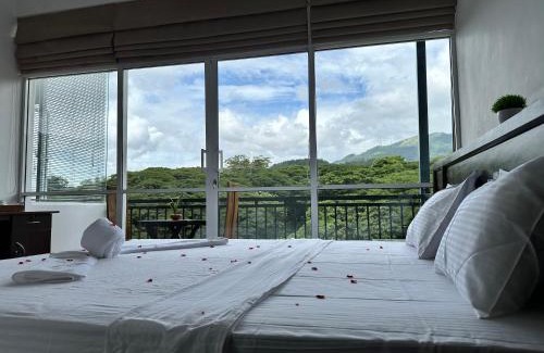 Peradeniya House | Varsity Villa