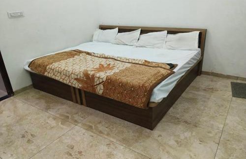 Kedarnath House | Vasanth Guest House