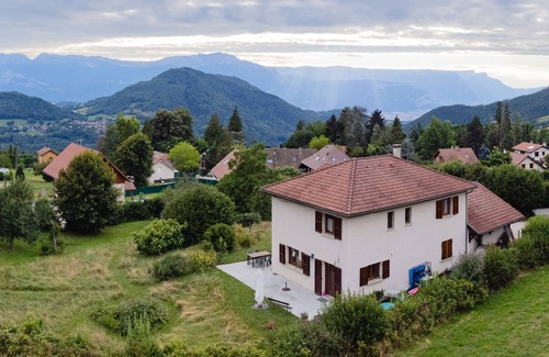Saint-Martin-d'Uriage House | Vaste Maison AU Coeur DES Alpes