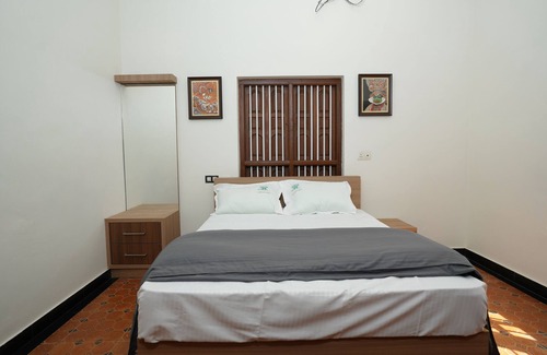 Kenichira Bed & Breakfast | Vasthyam