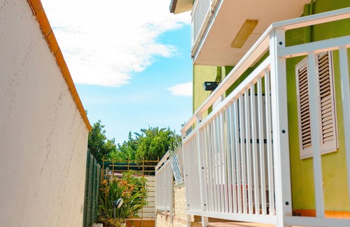 San Leone Apartment | Vbeb Macrame Rooms Agrigento Double Room '1' with Balcony, Wi-Fi and Air Conditioning