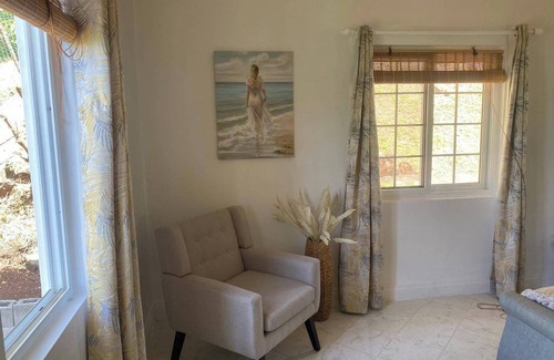 Union Vale House | Stunning 3 Bed Villa, Balcony & Sea View
