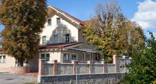 Medvode Hotel | VEGANFRESH