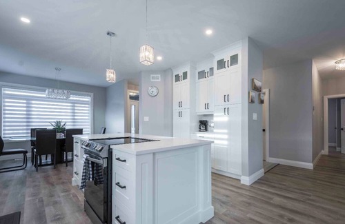 Trenton House | Vel’s Villa Vacation Home