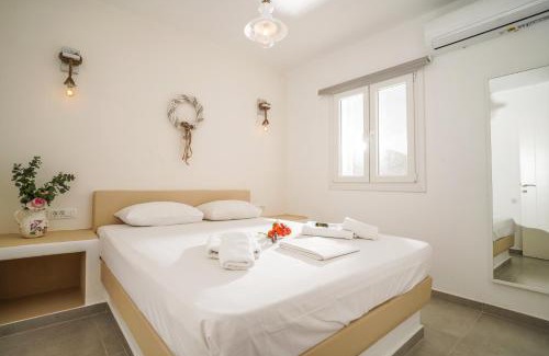 Kalafatis Apartment | Venus Myconian Residences