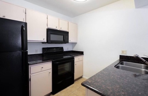 Tucson Condo | Veranda at Ventana Adorable top floor 1-bedroom condo, Dog friendly
