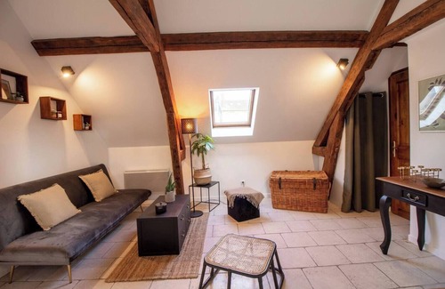 Vernon Apartment | Vernon/Giverny town center apartment