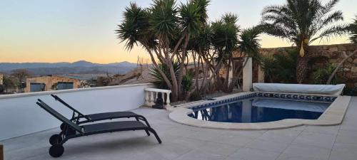 Locaiba Villa | Veronica Villa