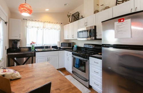 Medford Apartment | Very Comfortable-Well Stocked-Quiet Neighborhood-Centrally Located-Walk to Park