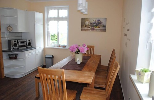 Brandenberg House | Very large garden, peace and quiet, cozy, lots of space,