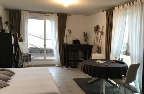 Eaunes Apartment | Very nice cozy top floor apartment