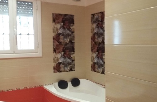 Hydra Apartment | Very nice quiet and comfortable apartment in a residential area.