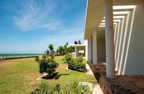 Chicxulub Puerto Villa | Villa ∙ 14 bedrooms ∙ 30 guests