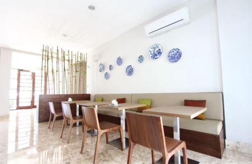 Melawai Bed & Breakfast | Via Renata Panglima Polim