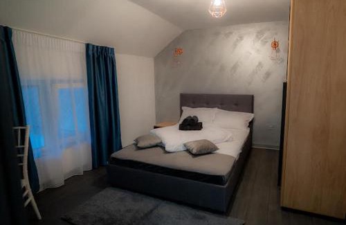 Poiana Marului House | Vibe House Madisson