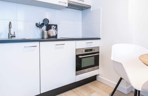 Strijp Apartment | Vibrant home with a brand-new kitchen, just steps from the supermarket!