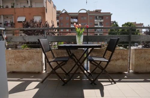 Monterotondo Apartment | Vicino alla stazione dei treni, appartamento a 20 minuti da Roma con parcheggio