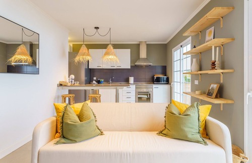 La Vera Apartment | Victoria Dreamhouse - 2BR Seaviews Terrace