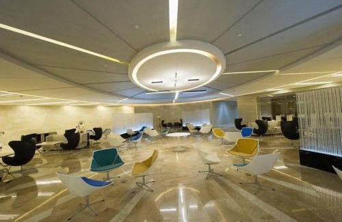 South Triangle Apartment | Victoria Sports Tower Loft FreePool Gym MRT GMA