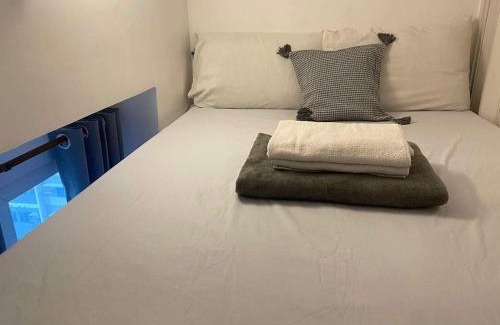 South Triangle Apartment | Victoria Sports Tower Loft FreePool Gym MRT GMA