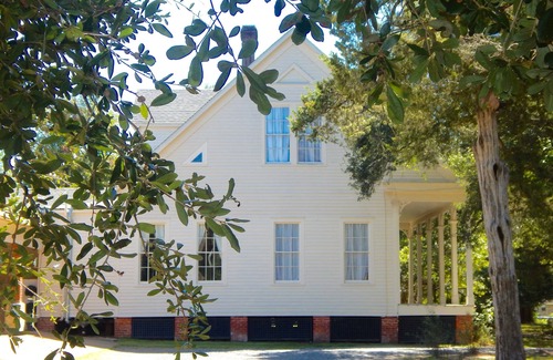 Opelousas House | Victorian Manor in the Heart of Cajun Country. 20 min North of Lafayette