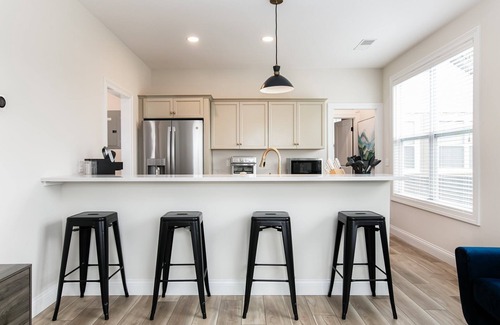 Northeast South Bend House | Victory Views Estate: Luxury Guest Loft