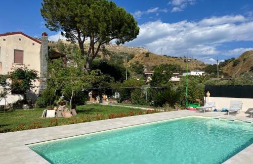 Gerace Bed & Breakfast | Vida Locrese con piscina salata