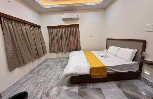 Tenali Villa | Vididhillu, A Luxury Villa, Guest House & Rooms