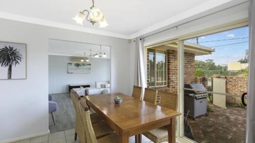 Umina Beach House | Vietta Rene Umina Beach
