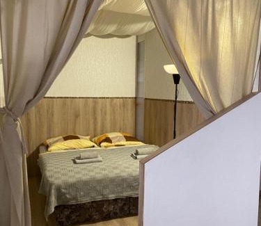 Siofok-Szabadifurdo Apartment | Viktória ~Vízparti ~ Medencés ~ Apartman