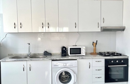 Santa Cruz Apartment | Vila de Santiago Apartment - The town you can't miss - 5 minutes from the beach!