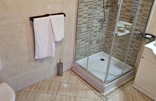 Cornu de Jos House | VILA RALF