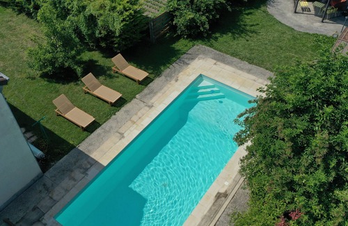 Jaulnes Villa | Villa 1 hour from Paris with heated pool and indoor Jacuzzi