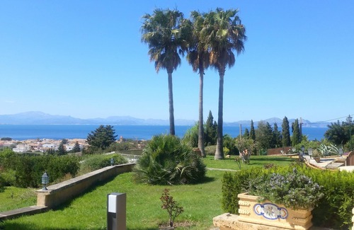 Arta Villa | Villa 10p. heatable pool+jacuzzi,dream location+view on village, sea + mountains