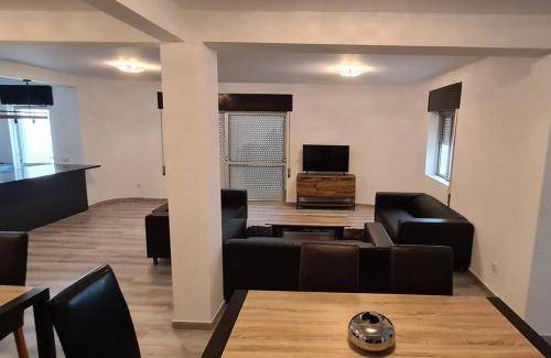 Montechoro Villa | Villa ∙ 11 bedrooms ∙ 22 guests