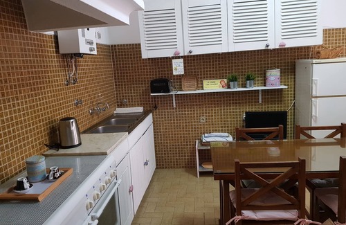 Mertola Villa | Villa/1st floor with accommodation for up to 8 people. 3 double bedrooms and double sofa.