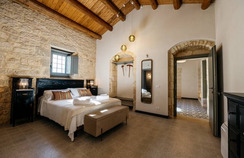 San Filippo Villa | Villa ∙ 4 bedrooms ∙ 18 guests