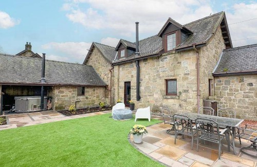 Glasgow Villa | Villa ∙ 4 bedrooms ∙ 10 guests