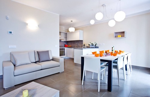 Sala Comacina Apartment | Villa 4 Residence Sala Comacina sleeps 8 with spa & pool by Italian Apartments