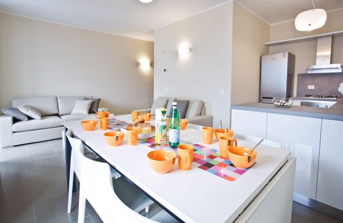 Sala Comacina Apartment | Villa 4 Residence Sala Comacina sleeps 8 with spa & pool by Italian Apartments