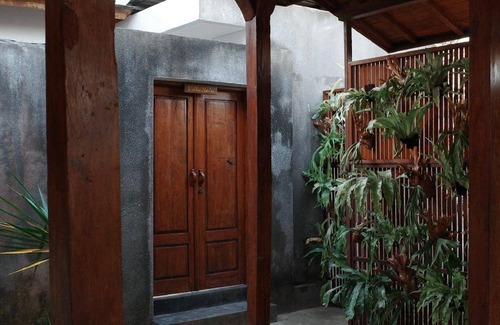 Kerobokan Villa | Villa ∙ 5 bedrooms ∙ 2 guests
