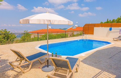 Meladeia Villa | Villa Aeria: Holiday Villa To Rent, Pool, Views, WiFi, A/C