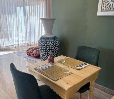 Deroua Bed & Breakfast | Villa Alain mohamed V airport