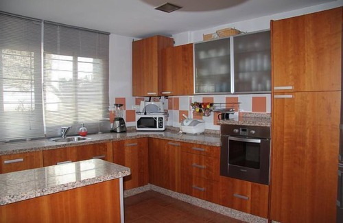 Nivar Ski Chalet | Villa Alfaguara is a rural house with views of the Sierra Nevada for 14 people